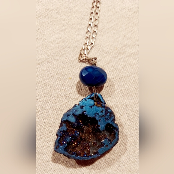 Blue Titanium Druzy Crystal Geode & Faceted Blue Bead Sterling Silver Necklace - Picture 2 of 4